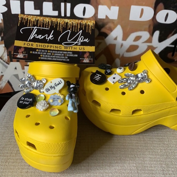 Pre Own Custom Women's Yellow Platform Non-Slip Sandals Clogs +FREE JIBBITZ PACK - Picture 5 of 7